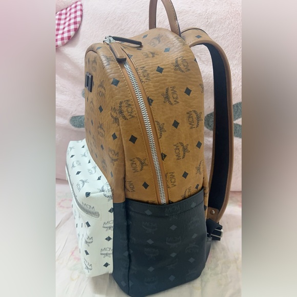 MCM stark backpack visetos monogram cognac - Picture 3 of 12
